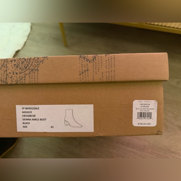 Free People Sienna Ankle Boot Black Leather Womens Size 11 - Picture 14 of 14